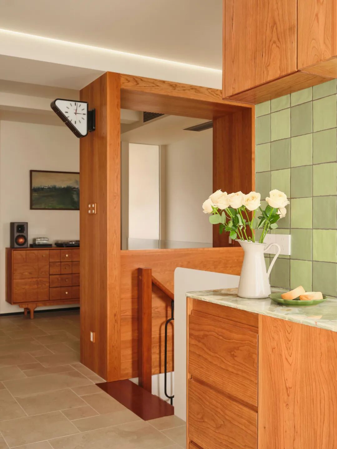 弥舍｜260m²中古叠墅，壁炉煨暖岁月，实木雕刻生活-85