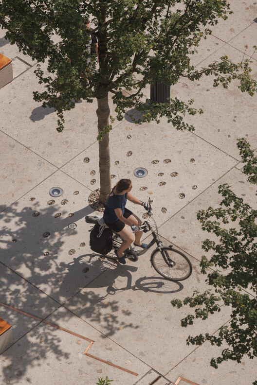 华沙五角广场丨波兰华沙丨Marta SękulskaWrońska 等-14