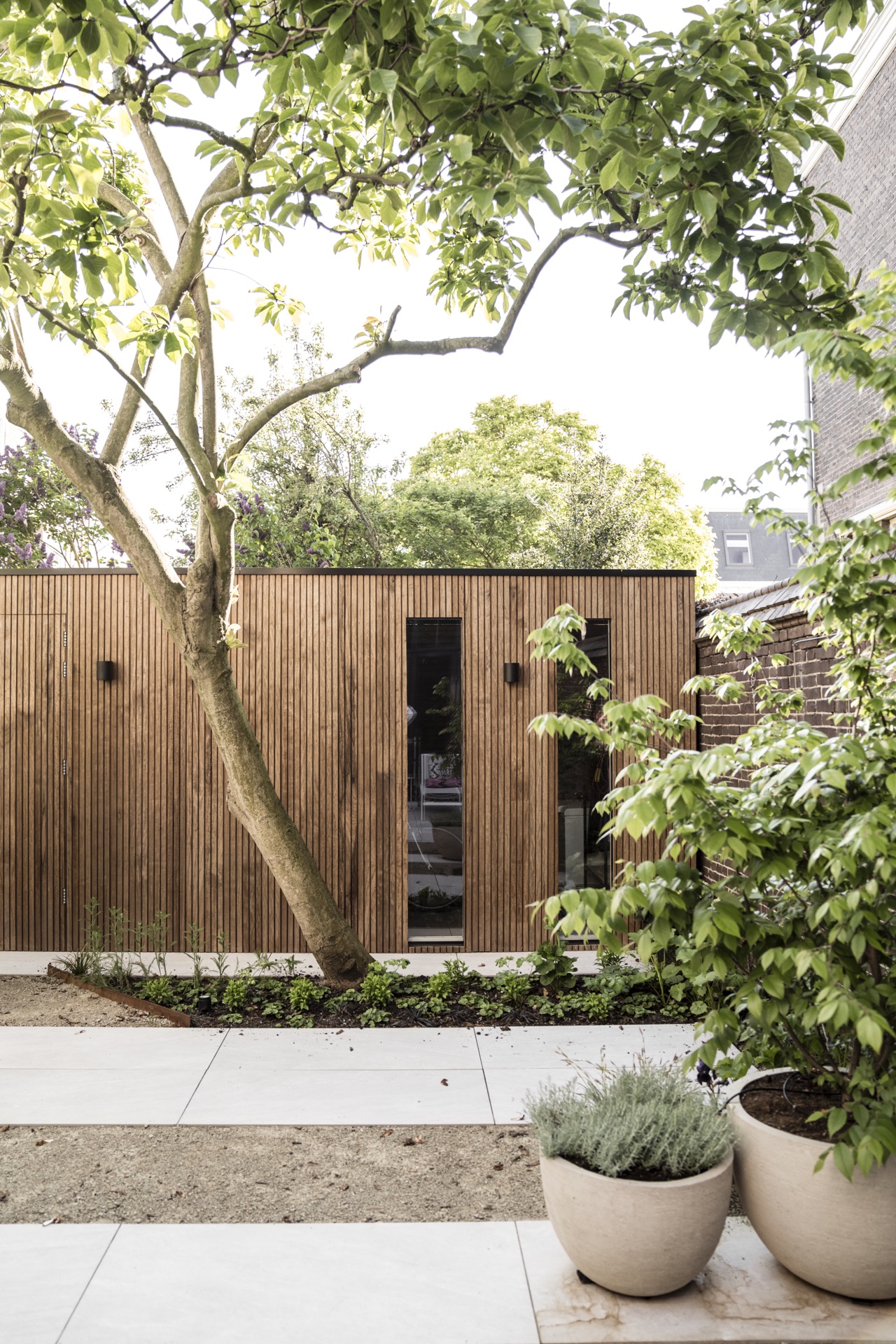 Jan van Nassau, Den Haag-5