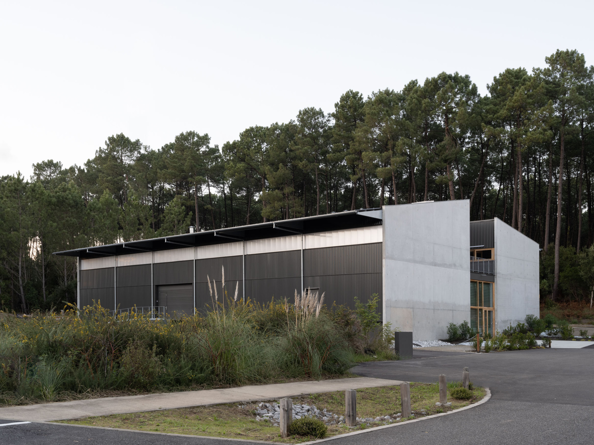 扬声器装配厂丨France丨formalocal-28