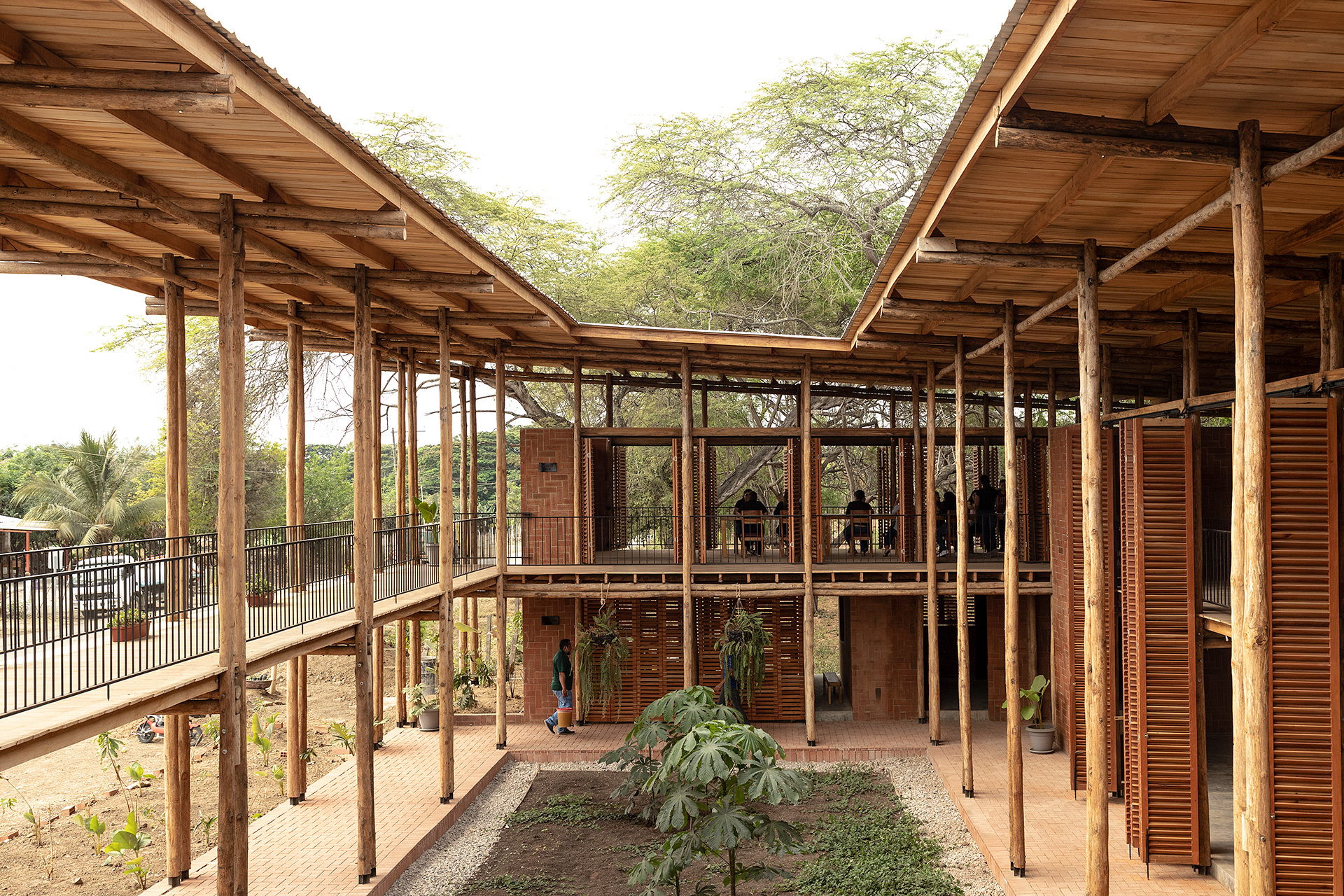 Community Productive Development Center Las Tejedoras / Natura Futura Arquitectura + Juan Carlos Bamba-58