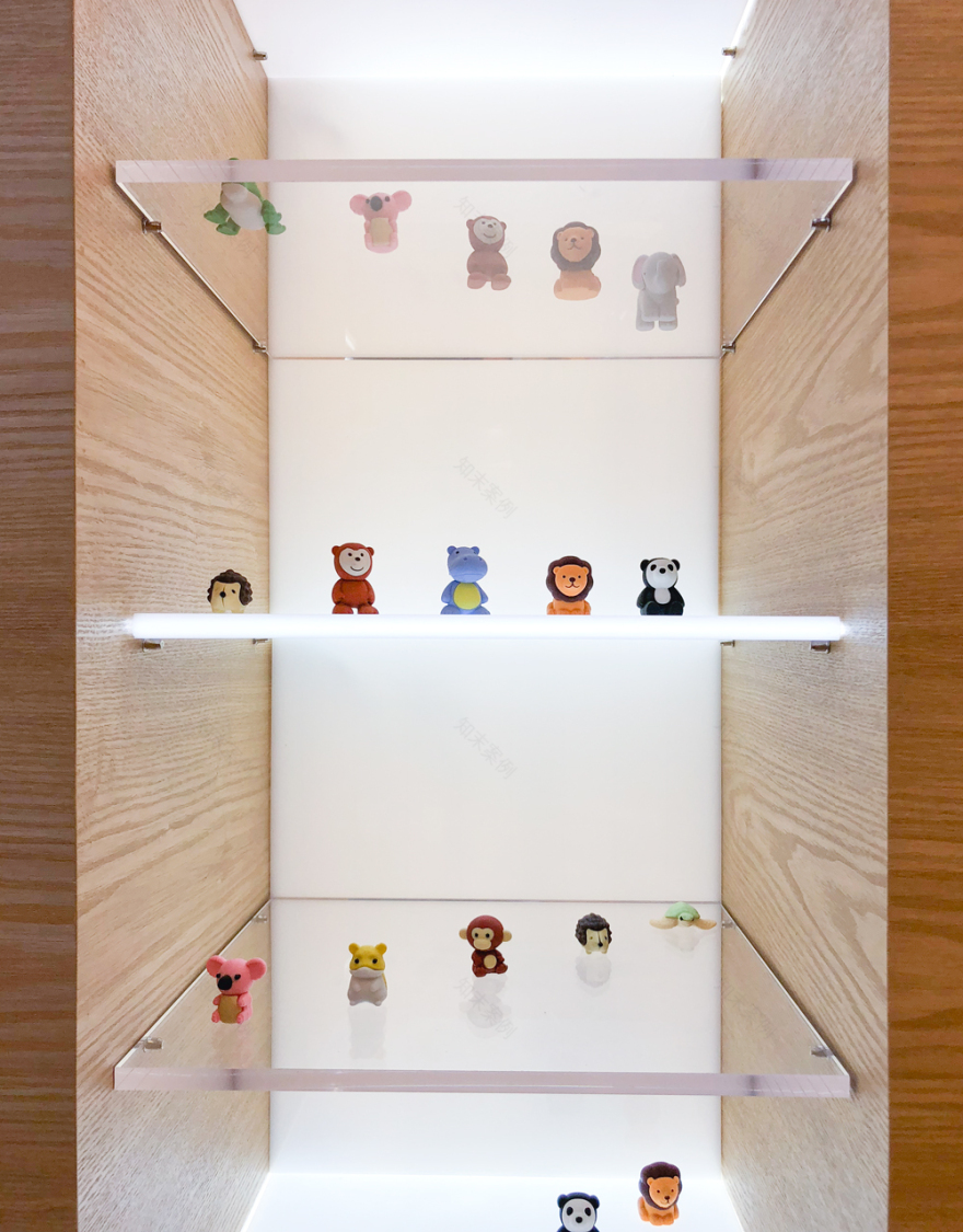 以静制动 | 义乌国际商贸城一正文具样品陈列间设计-33