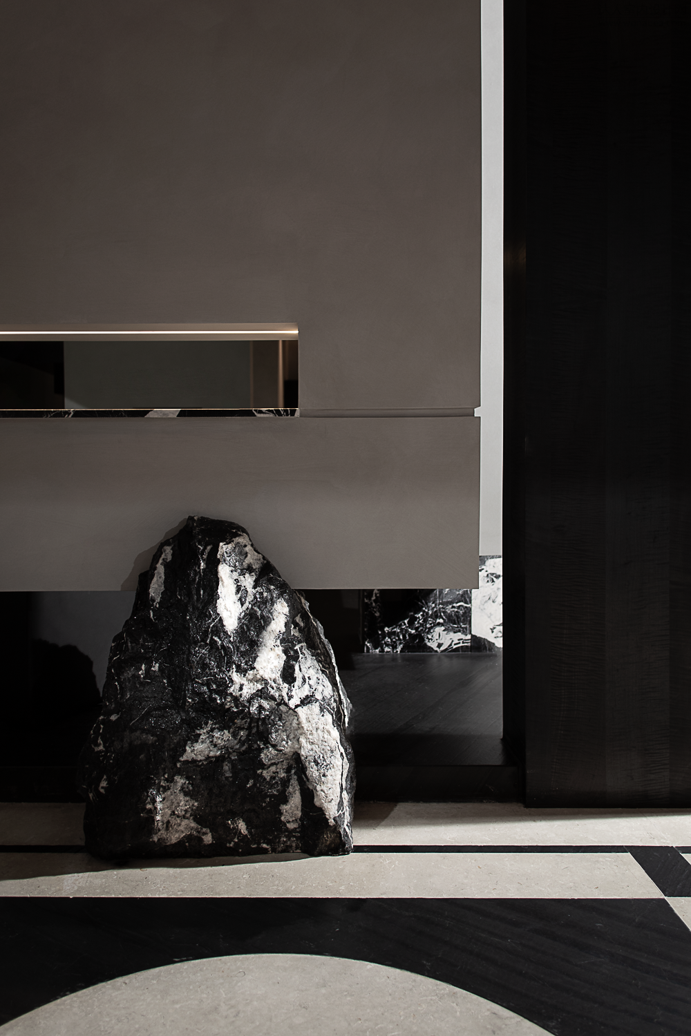 台州 165㎡奢侈品店丨中国台州丨观诺设计-11