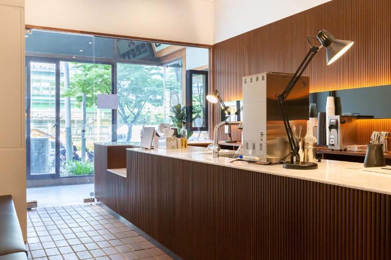 首尔 8 坪咖啡厅 精致室内设计展现个性魅力-8