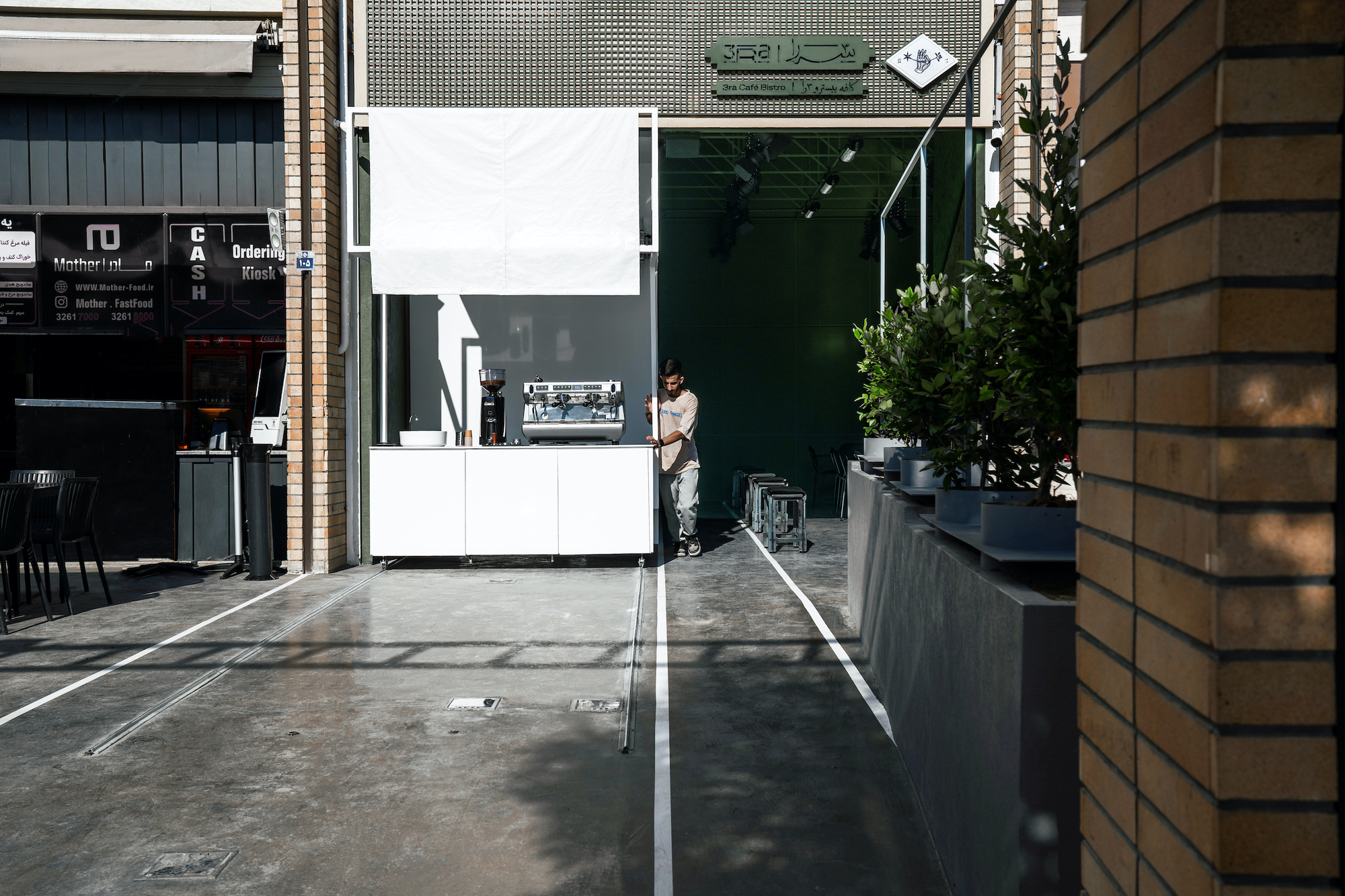 步行天篷（3ra 咖啡小酒馆）丨伊朗丨Paad Architects-6
