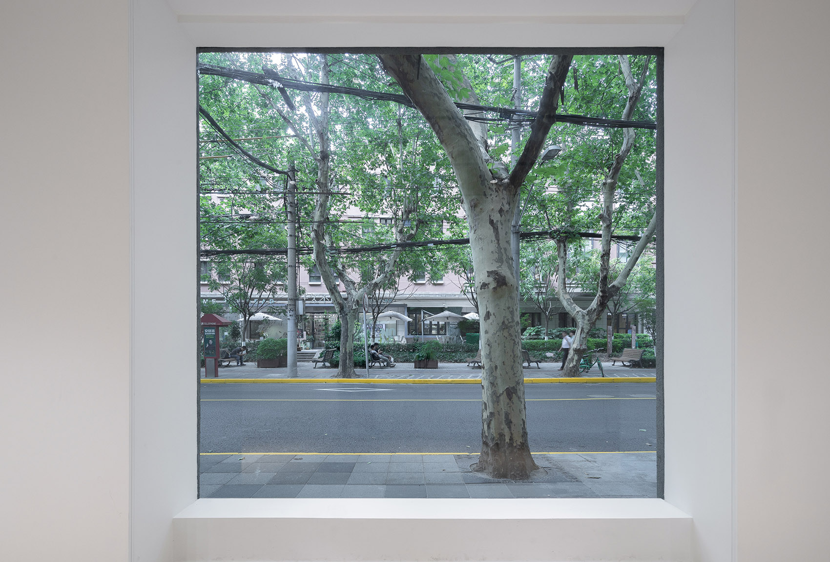 上海FIUFIU画廊 / 万社设计咨询(深圳)有限公司-9