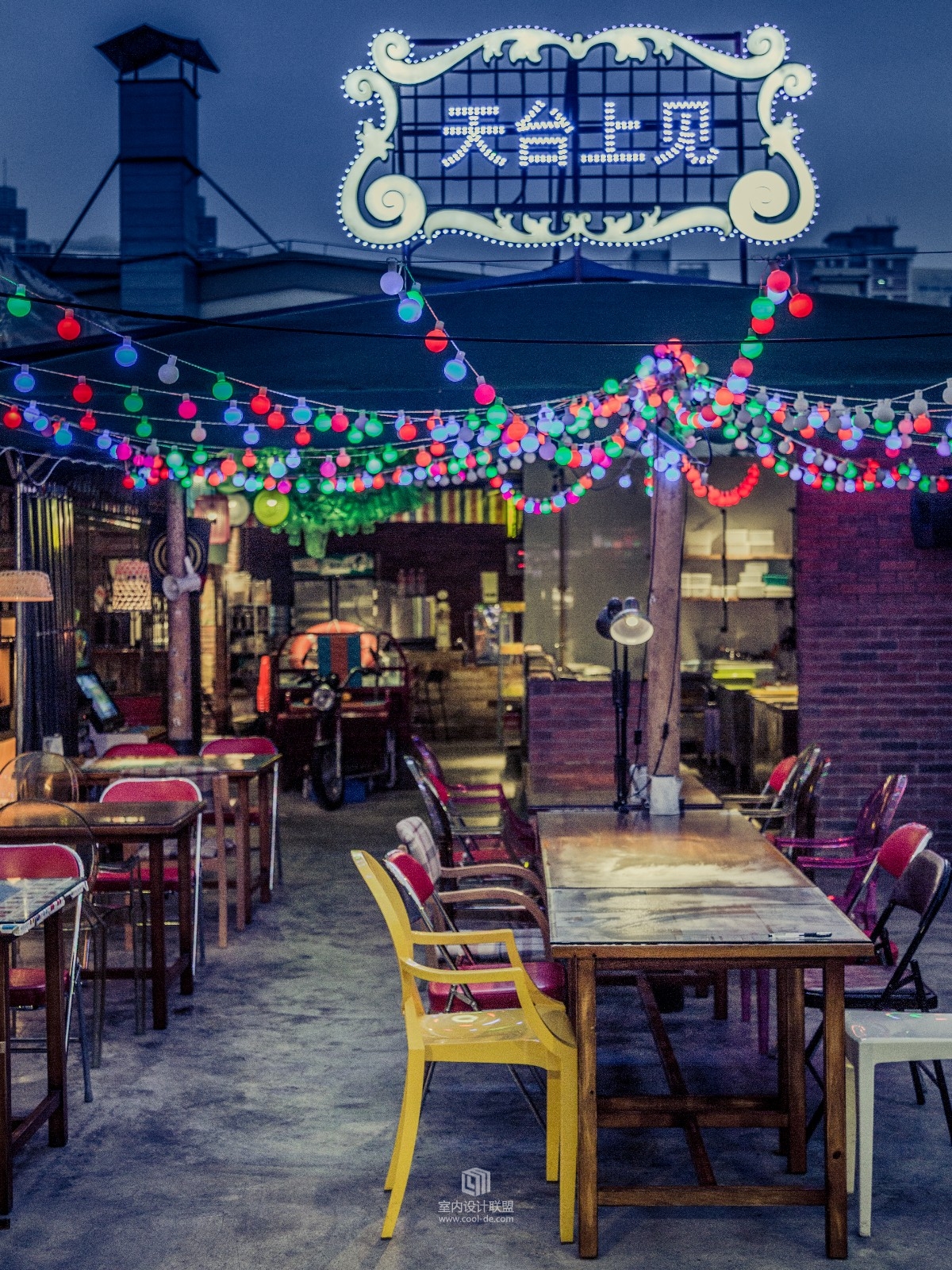 华空间设计-天台上见-14