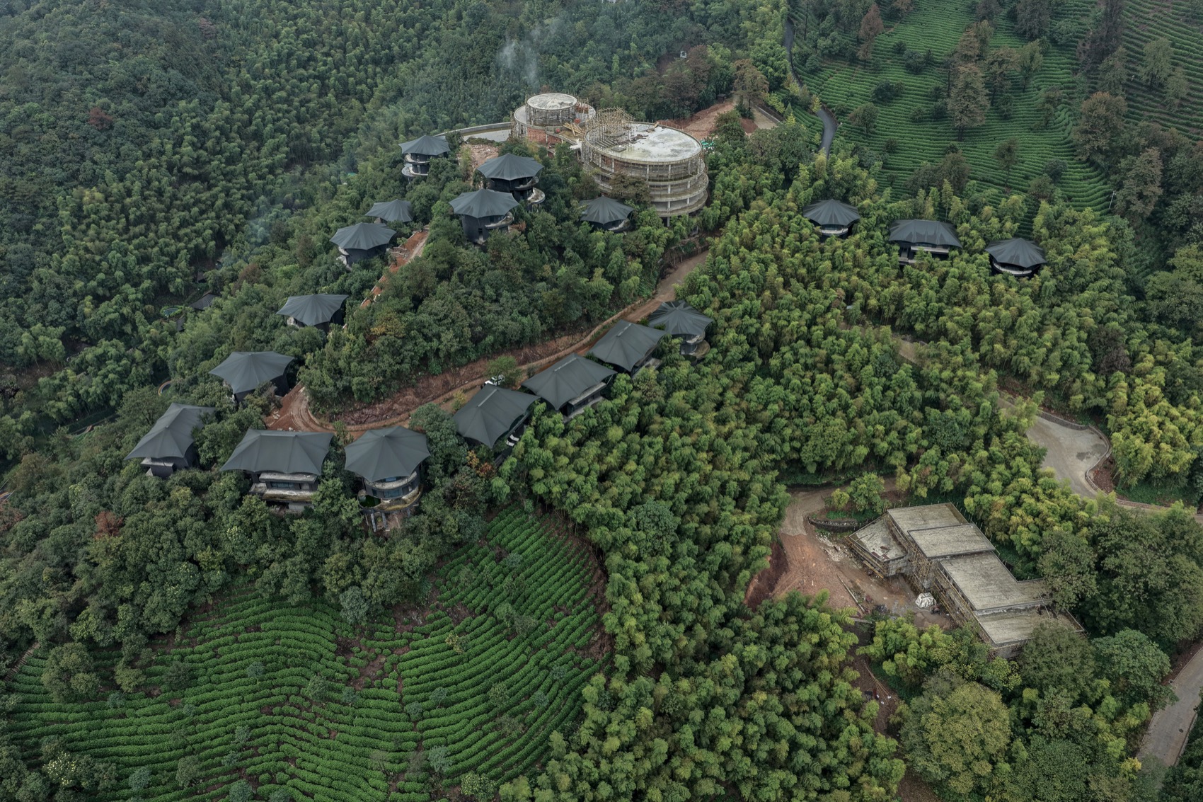 隐奢于野,与自然共呼吸丨中国湖州丨慢珊瑚设计-5