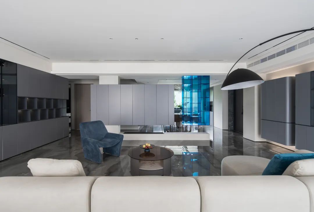 克莱因蓝的宁静 · 青创空间设计的 260㎡舒适家居丨中国浙江-14