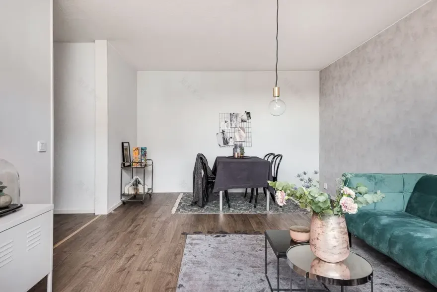 蓝粉之韵 | 经典公寓的温馨变身-7