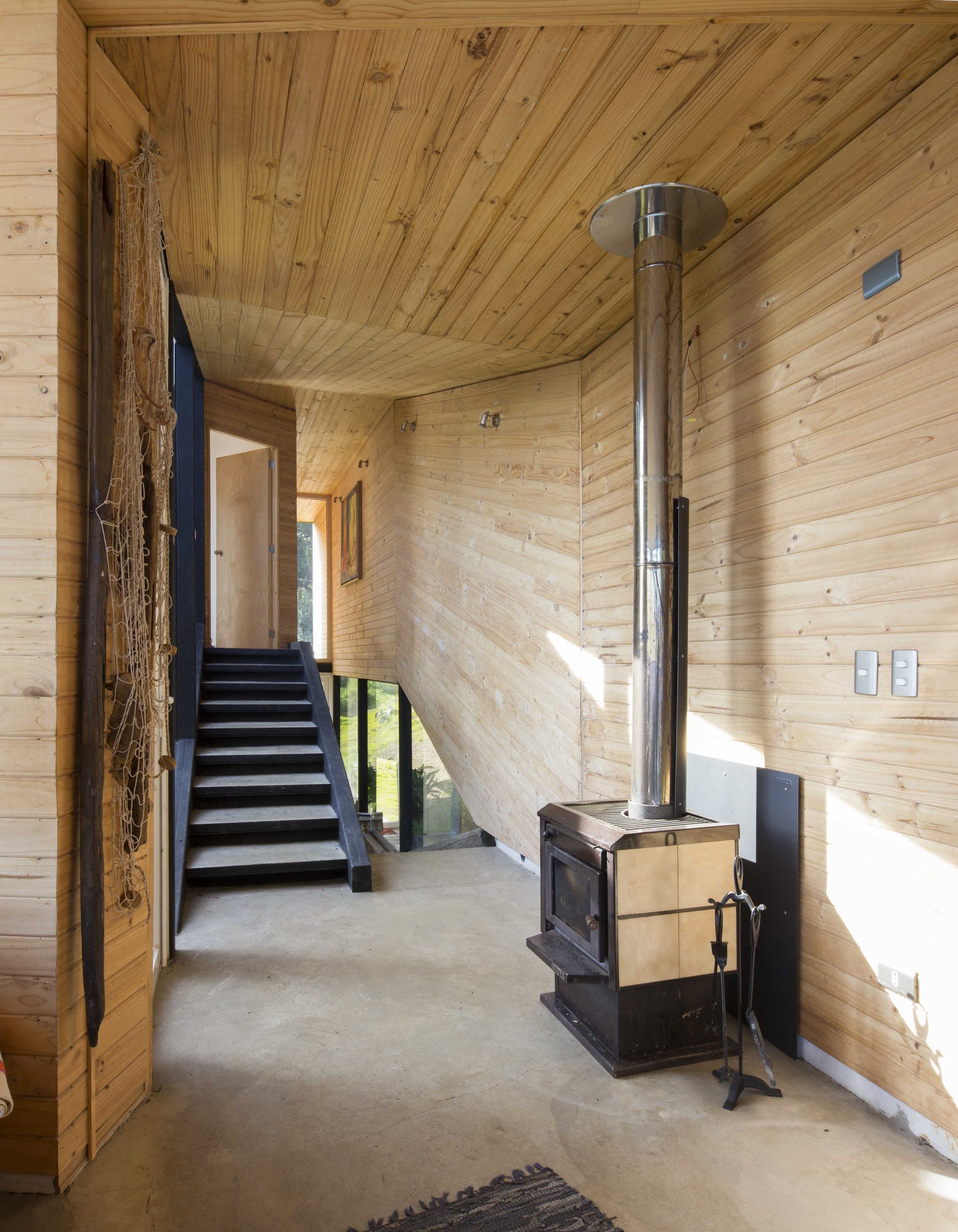 Curaumilla House / Andrés Riveros + Crescente Böhme Alemparte -16