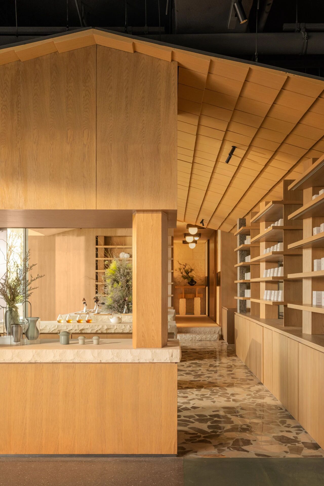 ZENS T 企鹅岛旗舰丨中国深圳丨DPD递加设计-16