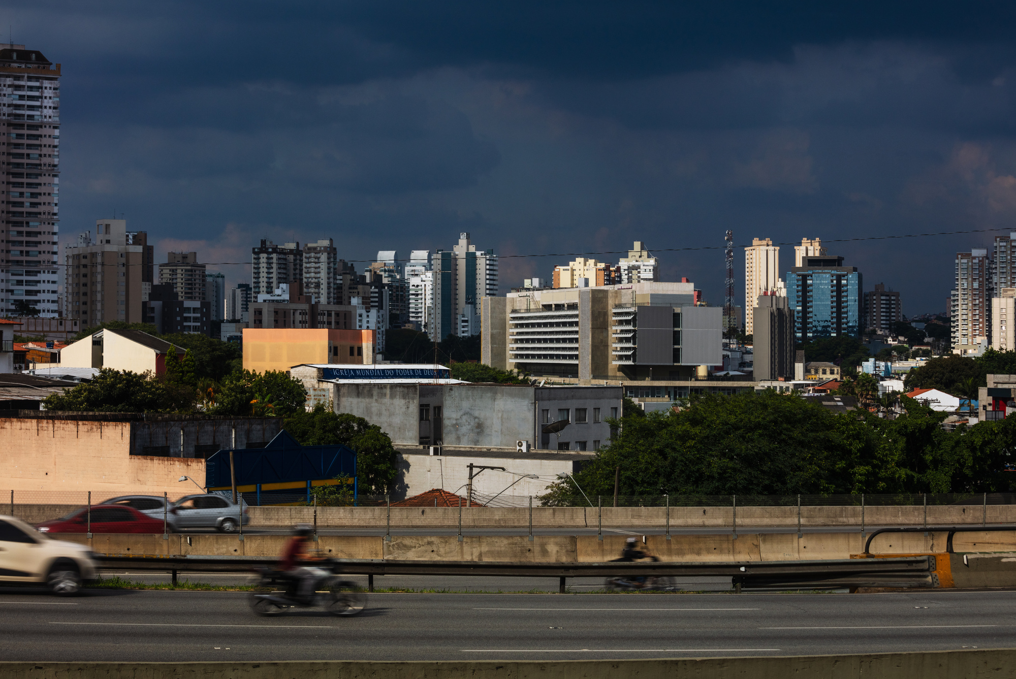 急救公立医院丨Brazil丨SPBR Arquitetos-53