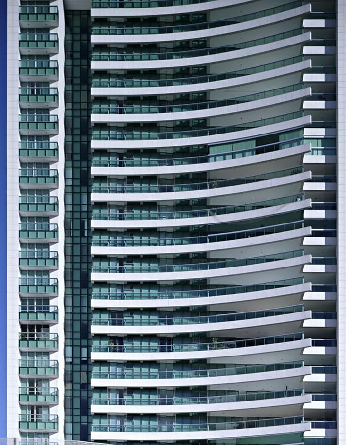 巴西 Lolita Guimarães 大楼 | 现代建筑与自然环境的完美融合-5