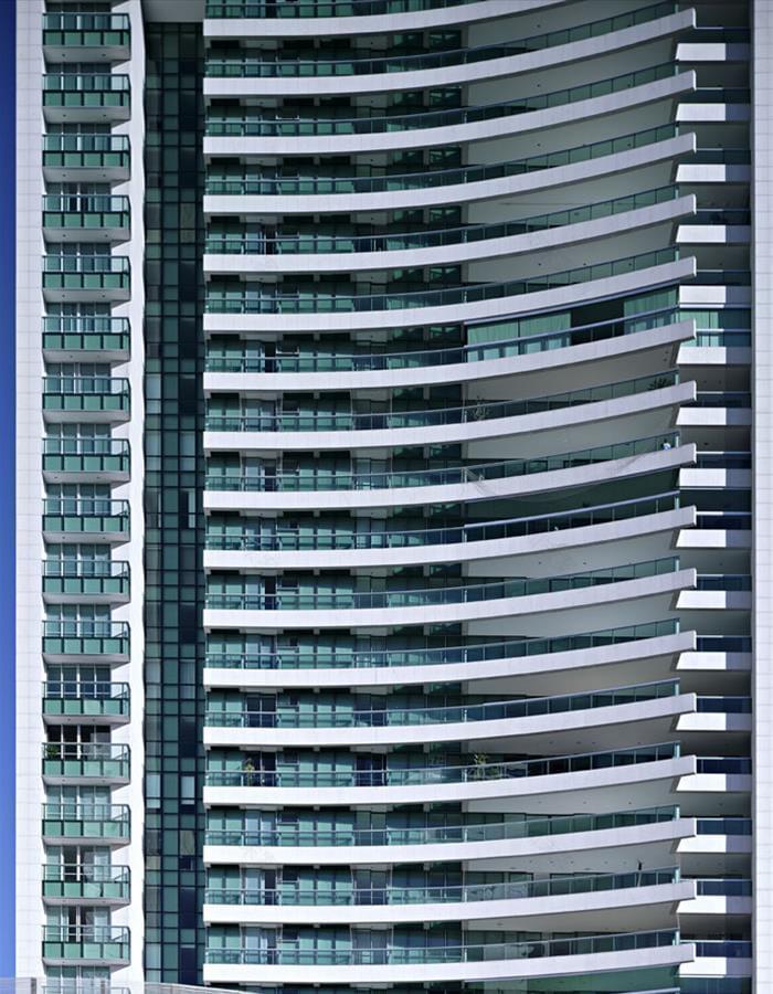 巴西 Lolita Guimarães 大楼 | 现代建筑与自然环境的完美融合-5