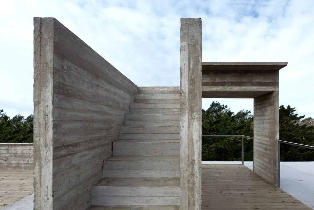 阿根廷自然纯粹清水混凝土住宅设计-118