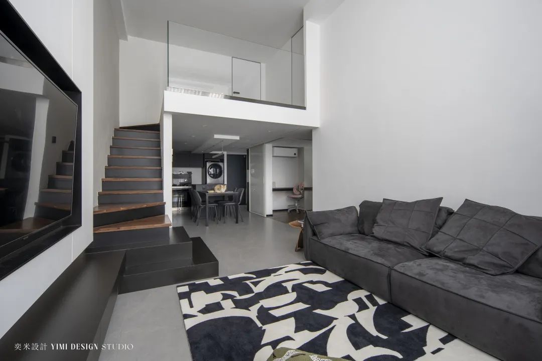 现代简约复式住宅的惊艳改造丨中国广州丨奕米設計工作室-77