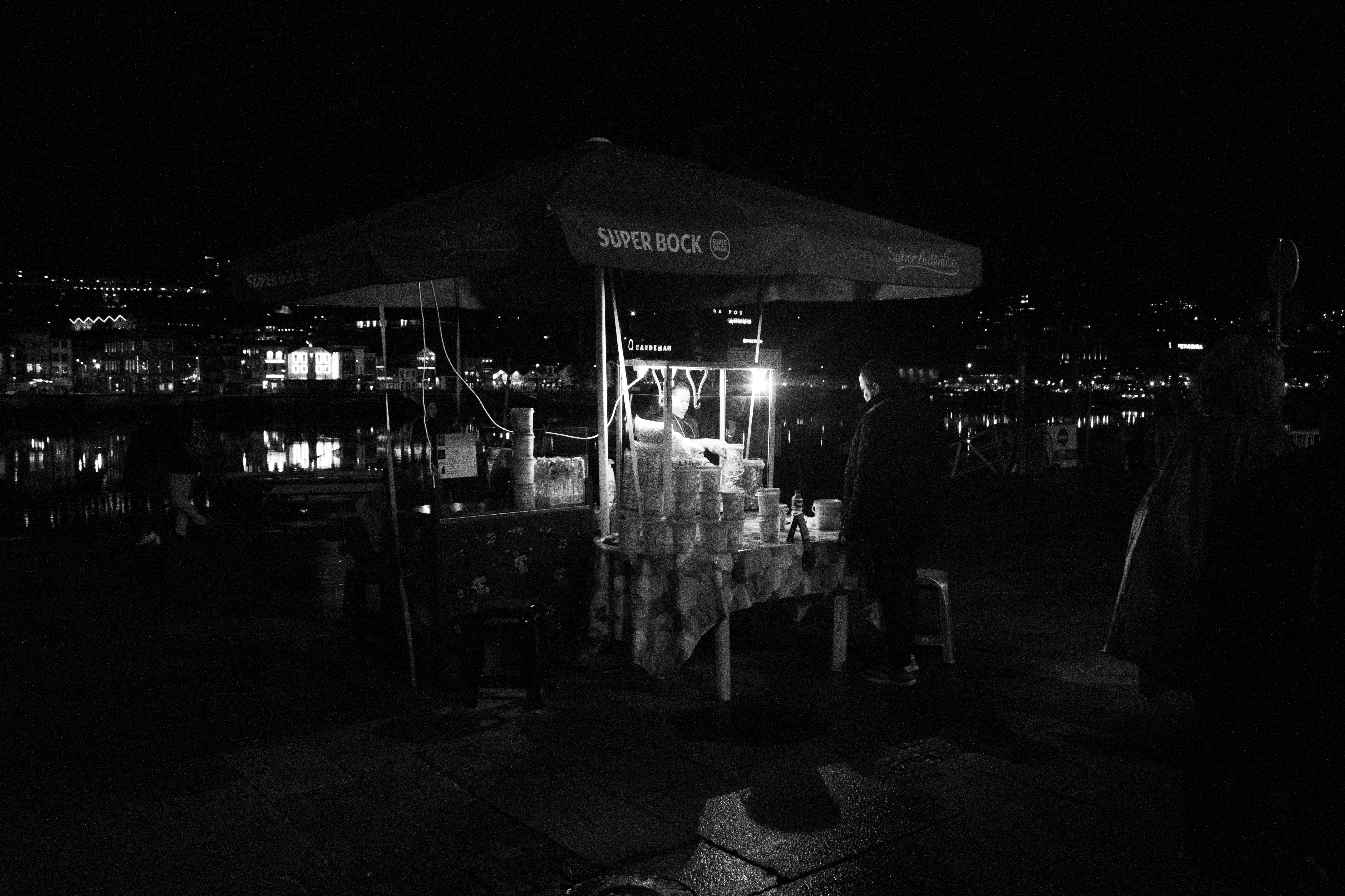 STREET PHOTOGRAPHY - 08 / PORTO-11