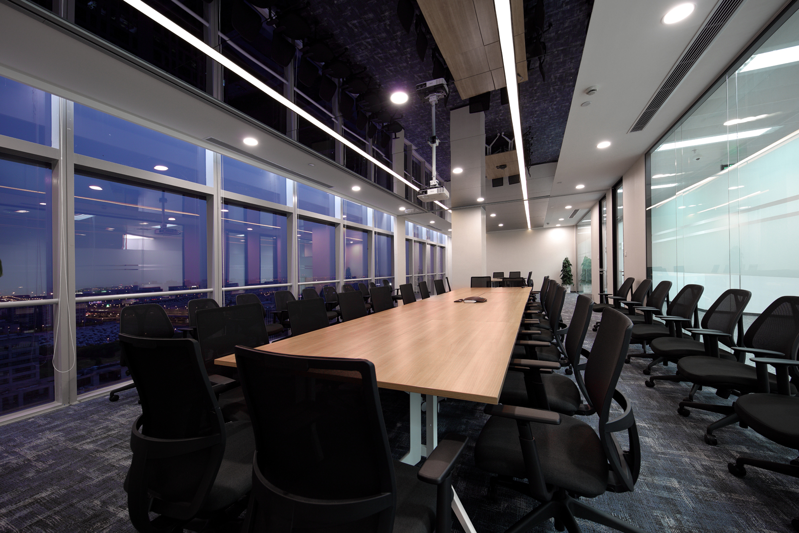 华芯通半导体上海办公室设计装修项目 - 临水装饰-6