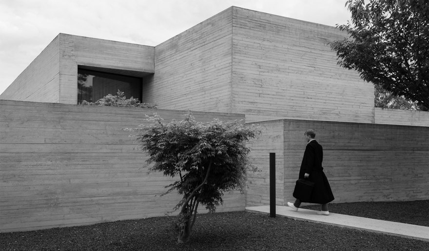 宝马与 Mies van der Rohe 的现代建筑之约丨Class Cropp Creative Productions-4