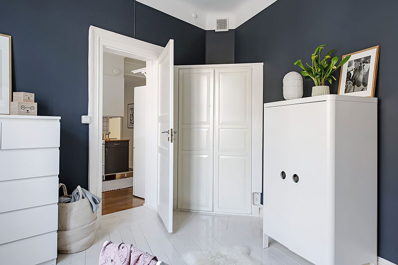 哥德堡百年建筑中的奇趣公寓设计-19