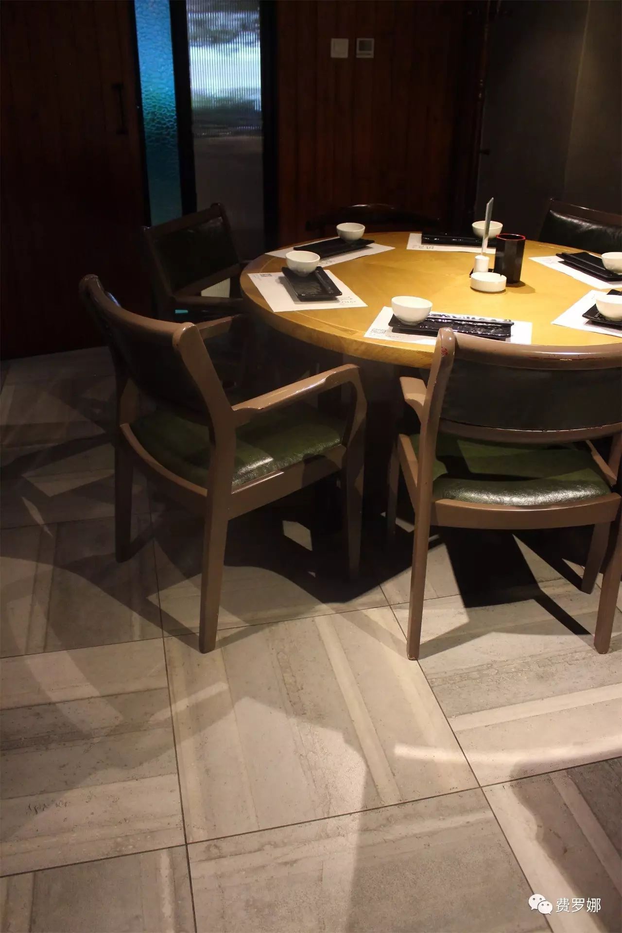 把蒙太奇运用至空间，体验一个可以穿越的餐厅——挑食 | 费罗娜-14