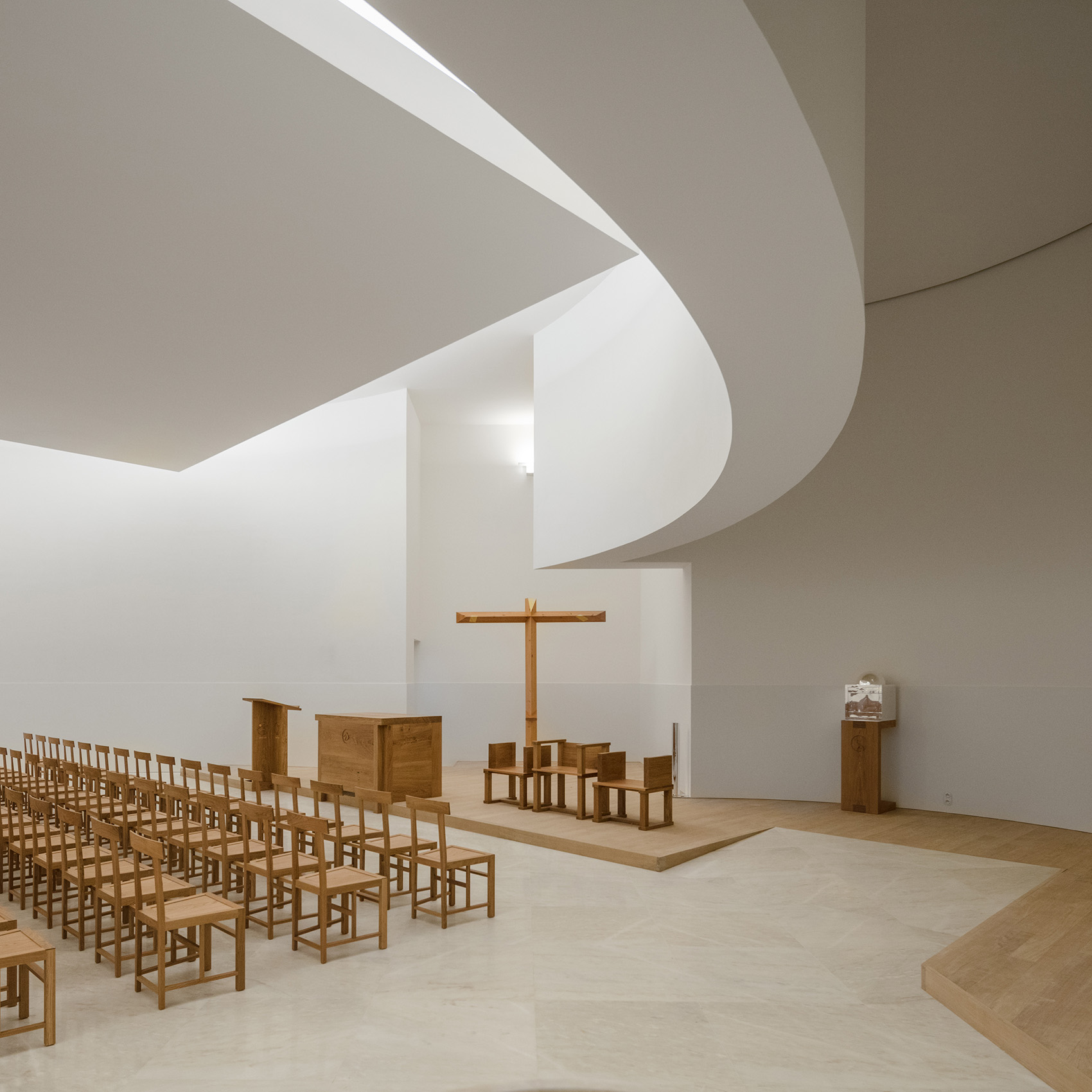 Saint-Jacques-de-la-Lande教堂,法国雷恩 / Álvaro Siza Vieira-37