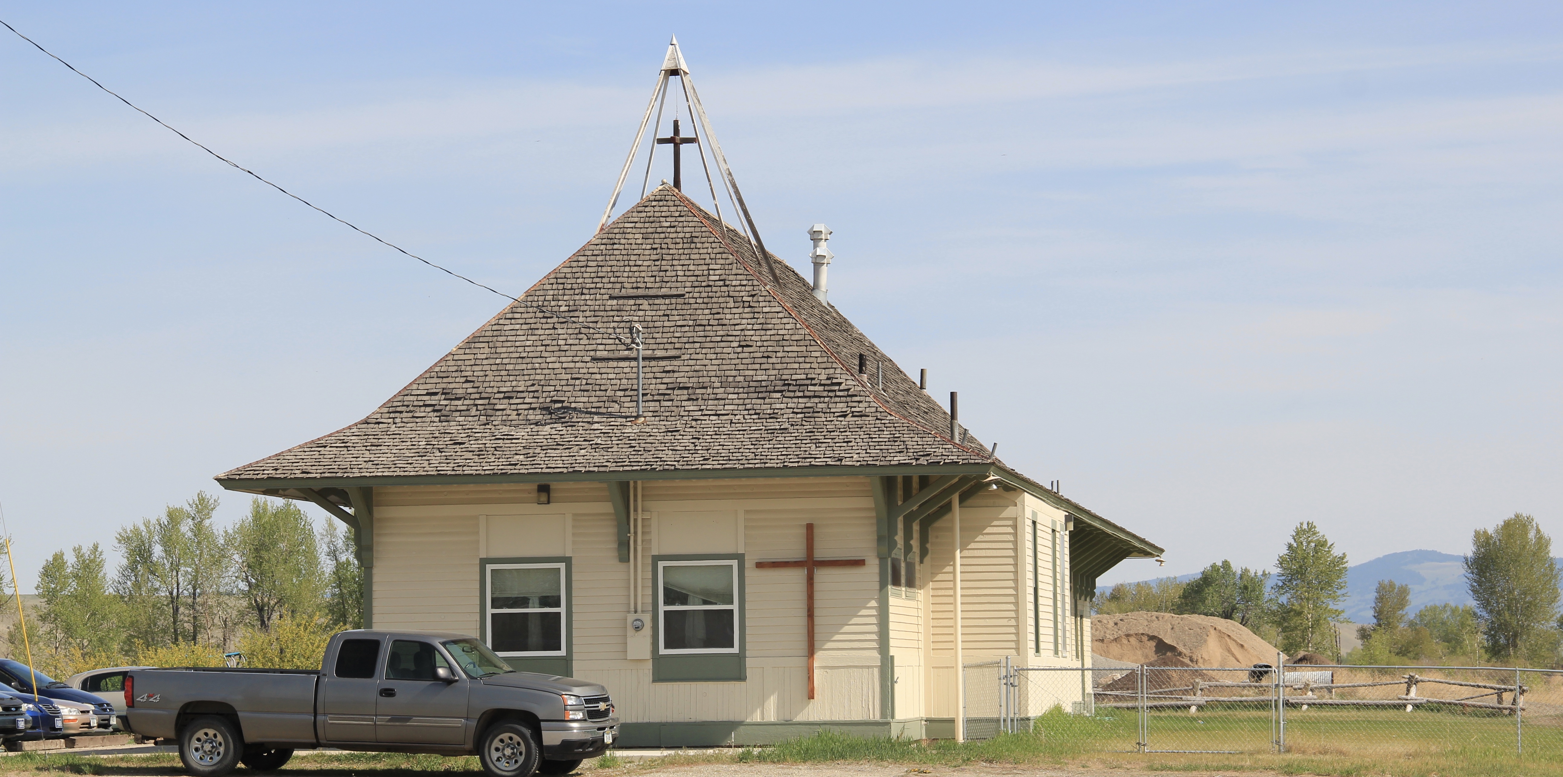 鹿洛奇谷（The Deer Lodge Valley）相关建筑改造利用丨美国蒙大拿-11