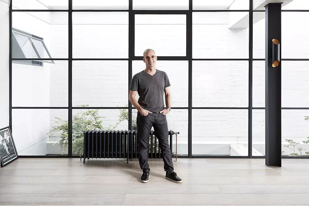 Workroom | 极简美学与功能平衡的室内设计-0