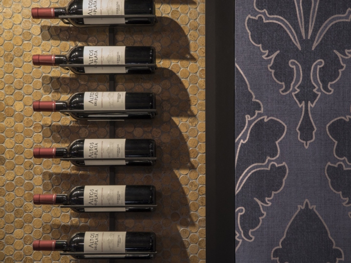 纽约地下秘密酒吧“夏洛特私语”-23