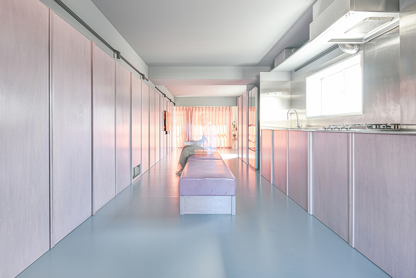 东京 404 最小公寓 | 利用电影布景技术打造光学扩展空间-8