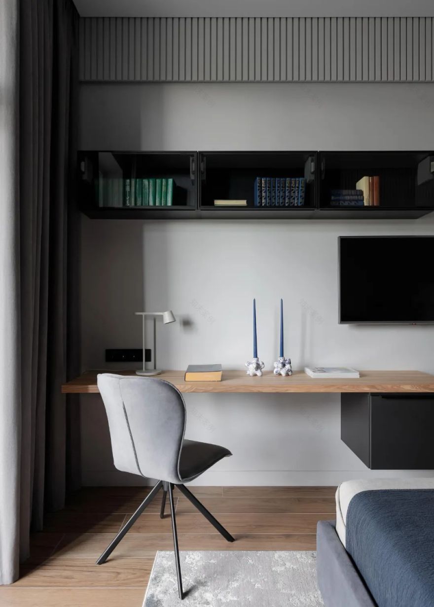 意大利 142㎡简约舒适三口之家丨Angelina Gladkova 和 Maxim Salasin-14