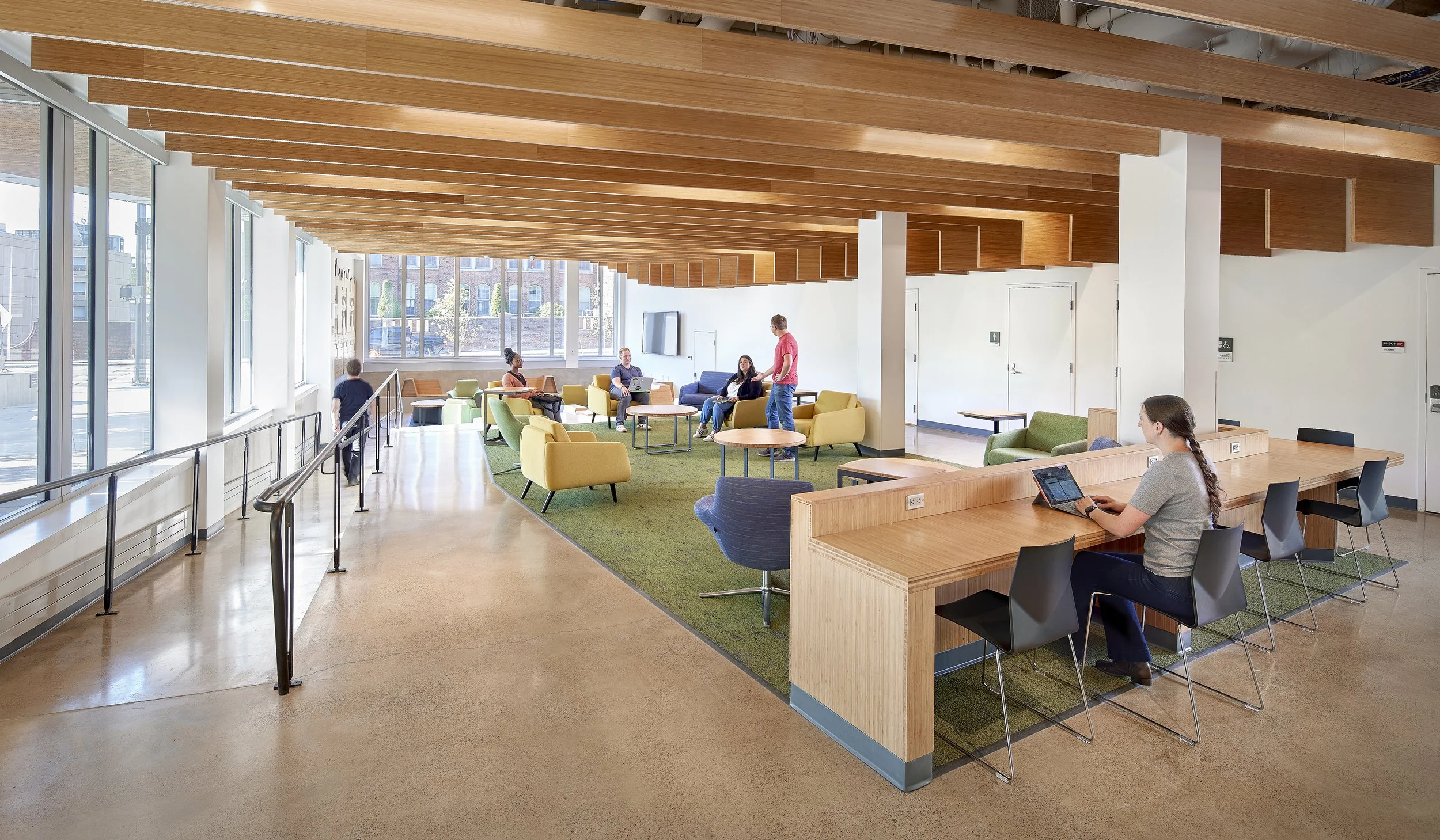 卡内基梅隆大学第五大道与克莱德楼及社区共享空间丨美国匹兹堡丨LTL Architects-22