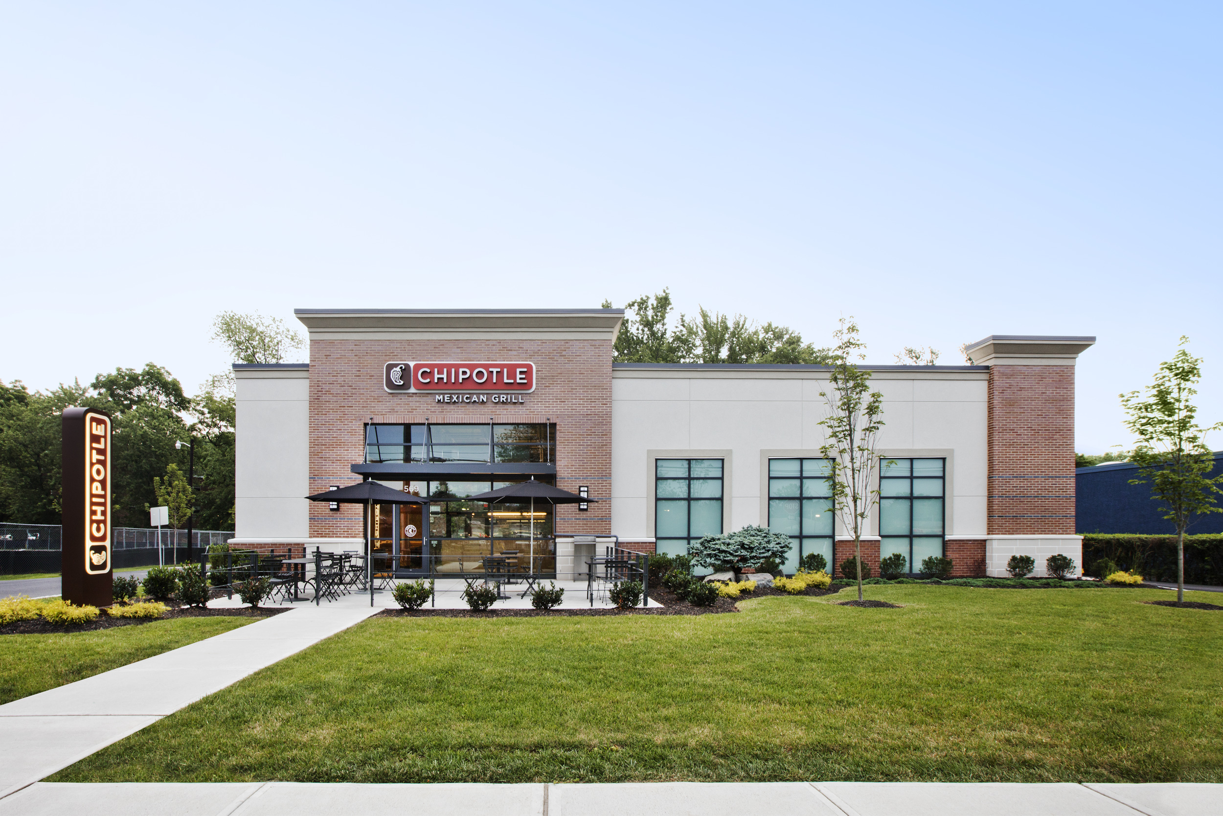 Chipotle 携手 GreenbergFarrow 打造独具特色的餐厅空间-3