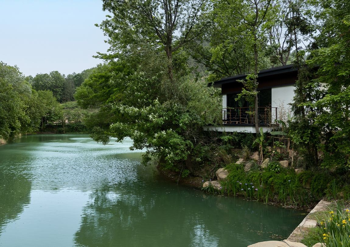 森活·百花里温泉美宿丨伍米尺建筑空间-1