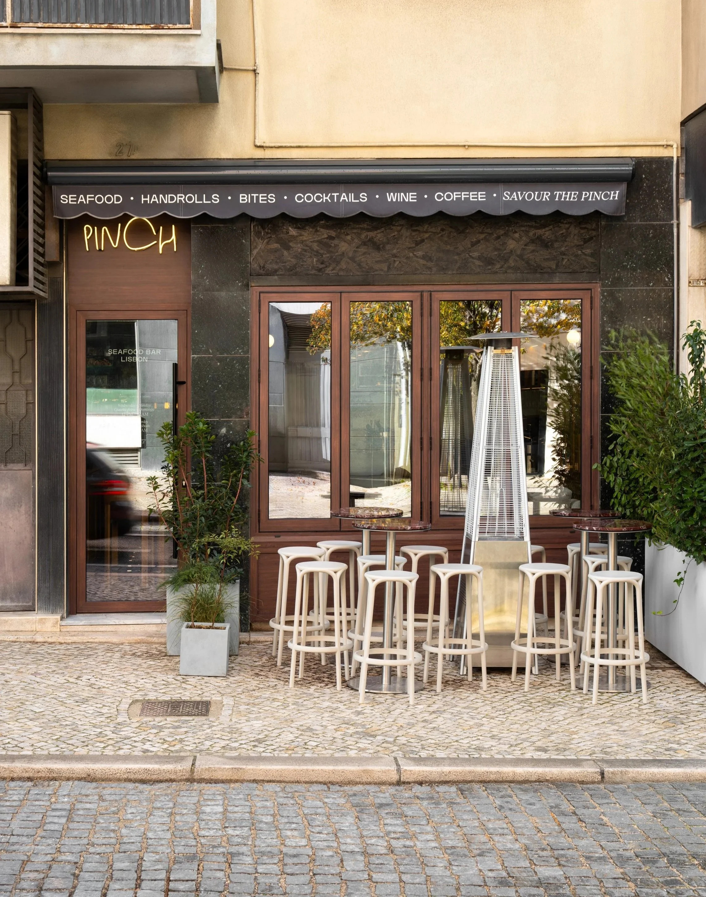 PINCH · 海鲜餐厅室内设计丨葡萄牙里斯本丨Yevhenii Kuchmin,Andriy Taran等团队-50