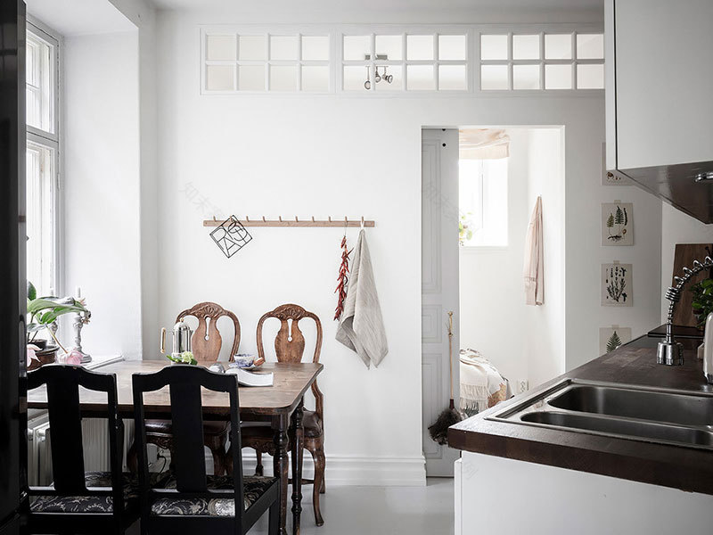 瑞典哥德堡 38 平米白色公寓,迷你空间大魅力-11