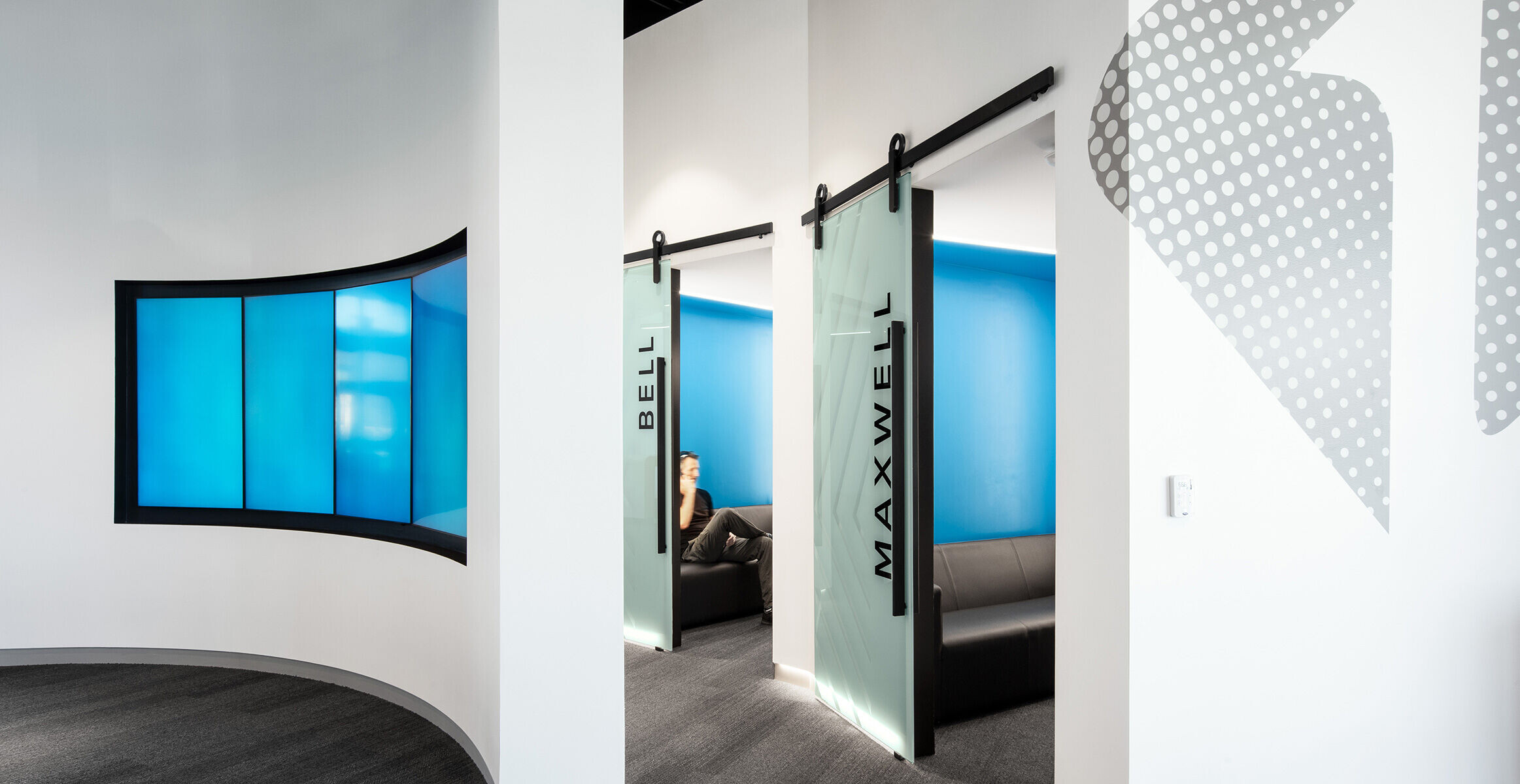 First Tech Credit Union 银行创新设计丨美国俄勒冈丨Hacker-7