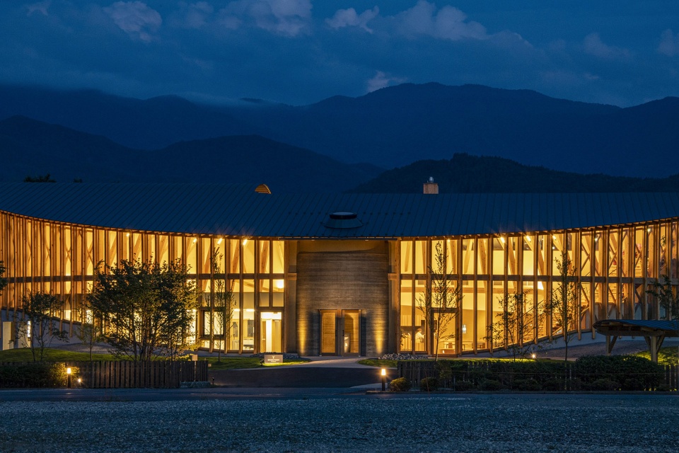 融合本土的伊呂波堂新店,呈现传统与现代的共生之美-43