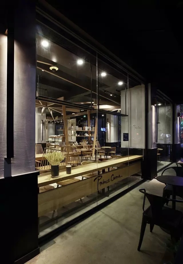 卡玛王子(深圳公明店)烘焙店设计丨中国深圳丨深圳市艺鼎装饰设计有限公司-19