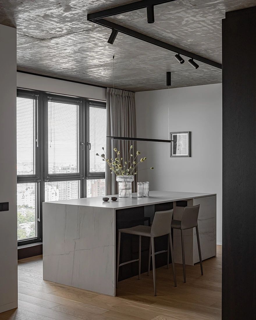 75㎡灰色简约空间设计丨Evgenia Mlynchik-13