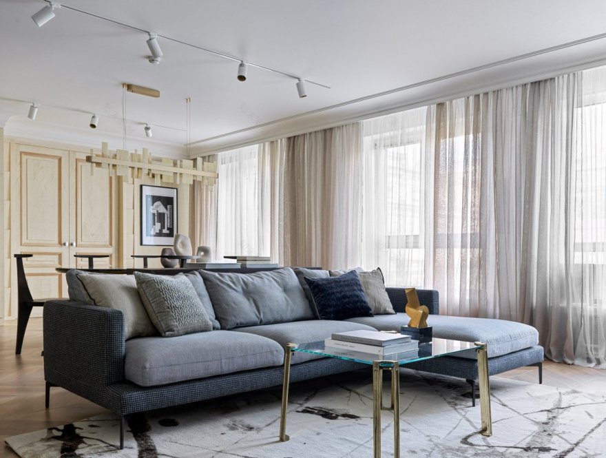 圣彼得堡 100 平米公寓,Maria Edinaya 打造实用巴黎风家居-2