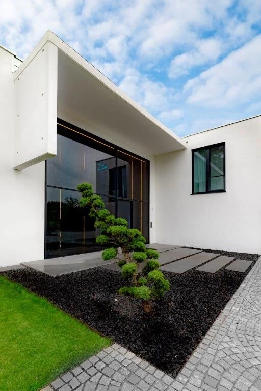 Bauhaus Villa with car lift-38