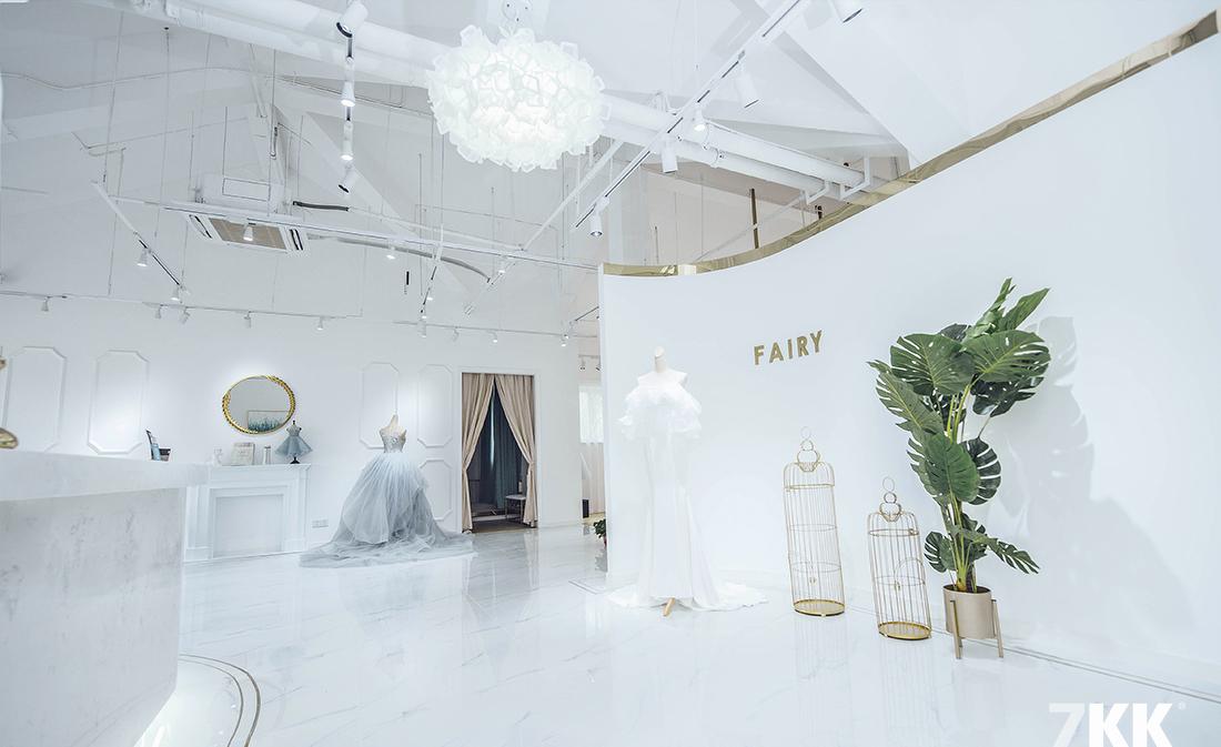 7KKdesign 丨 FaiRy 婚纱店 | 金色点缀的圣洁空间-5