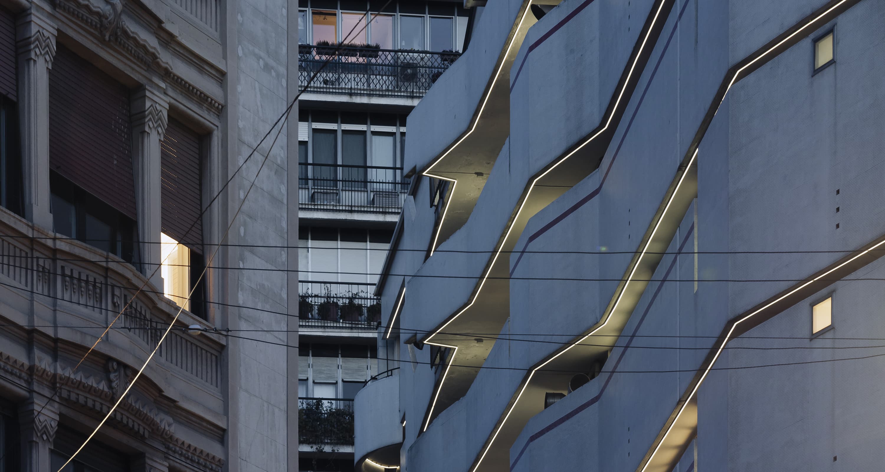 拉纳韦·帕克联合事务所

注：Associati在建筑、设计等专业领域常表示联合事务所等意思，La Nave和Park直接音译，具体可能需要结合实际背景确定更合适的译法 丨意大利米兰丨Filippo Pagliani,Michele Rossi等团队-1