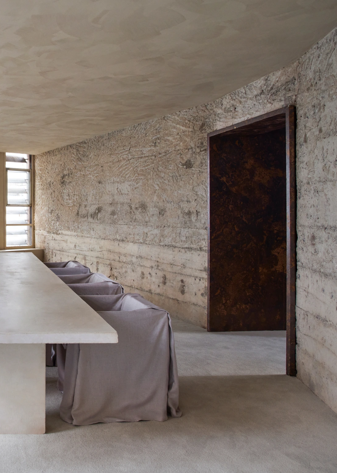 巴西先锋，粗野的极简丨Mariana Schmidt-57