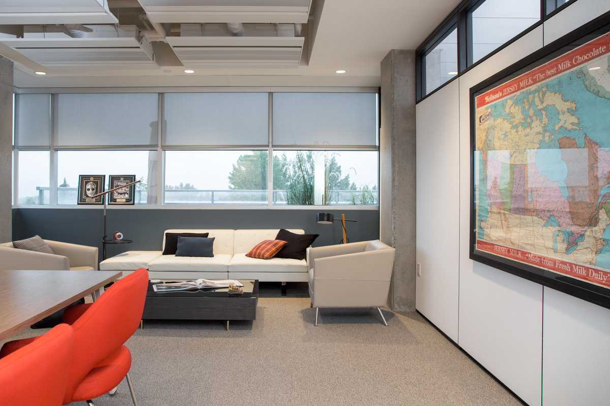 办公室 · 埃琳娜·德尔·布基亚设计-34