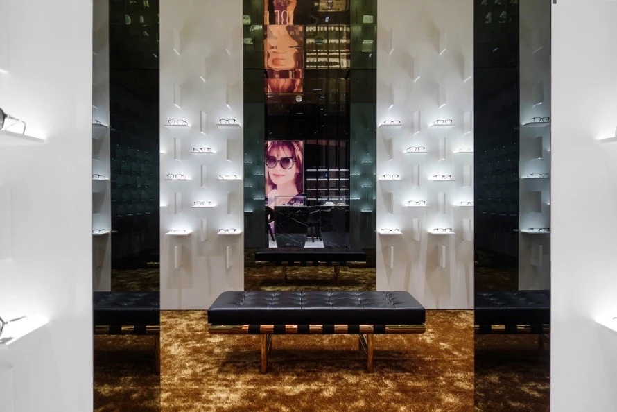 上海 Bolon 眼镜旗舰店——精致展示与卓越照明设计-14