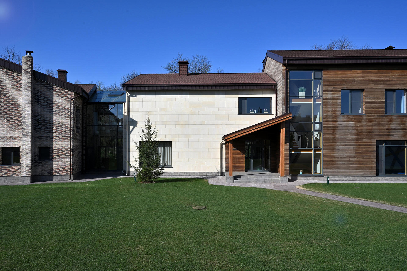 Private Villa by PROJECT architectural bureau-23