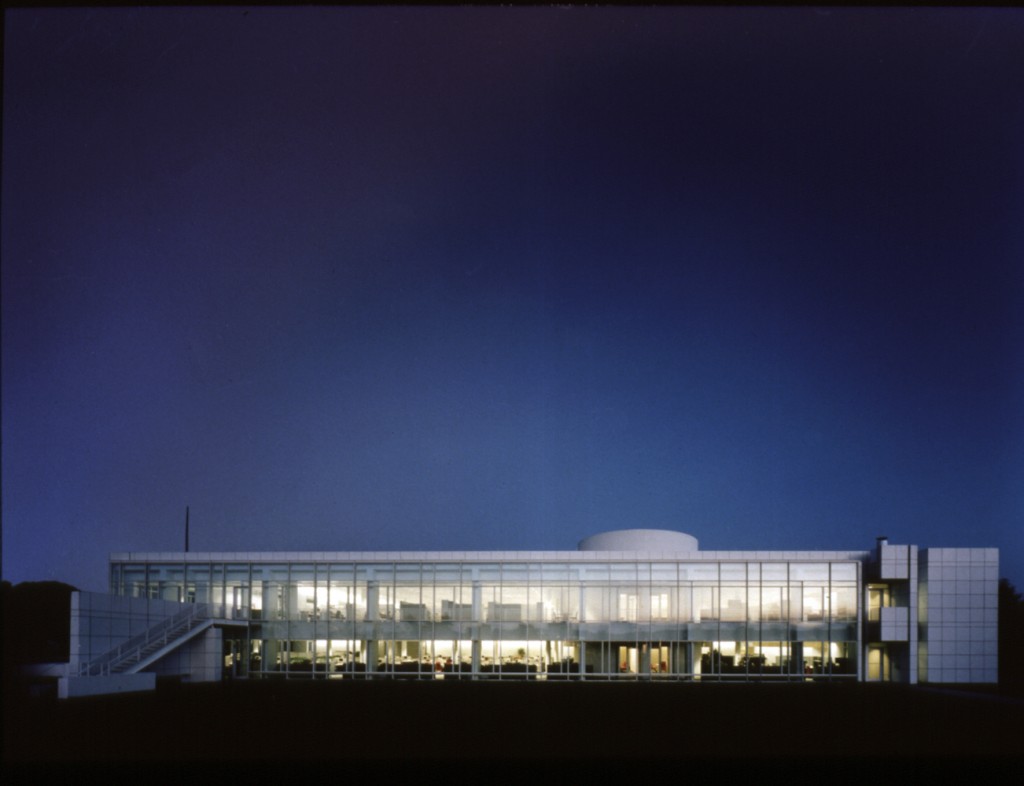 Swissair North American Headquarters Richard Meier-12